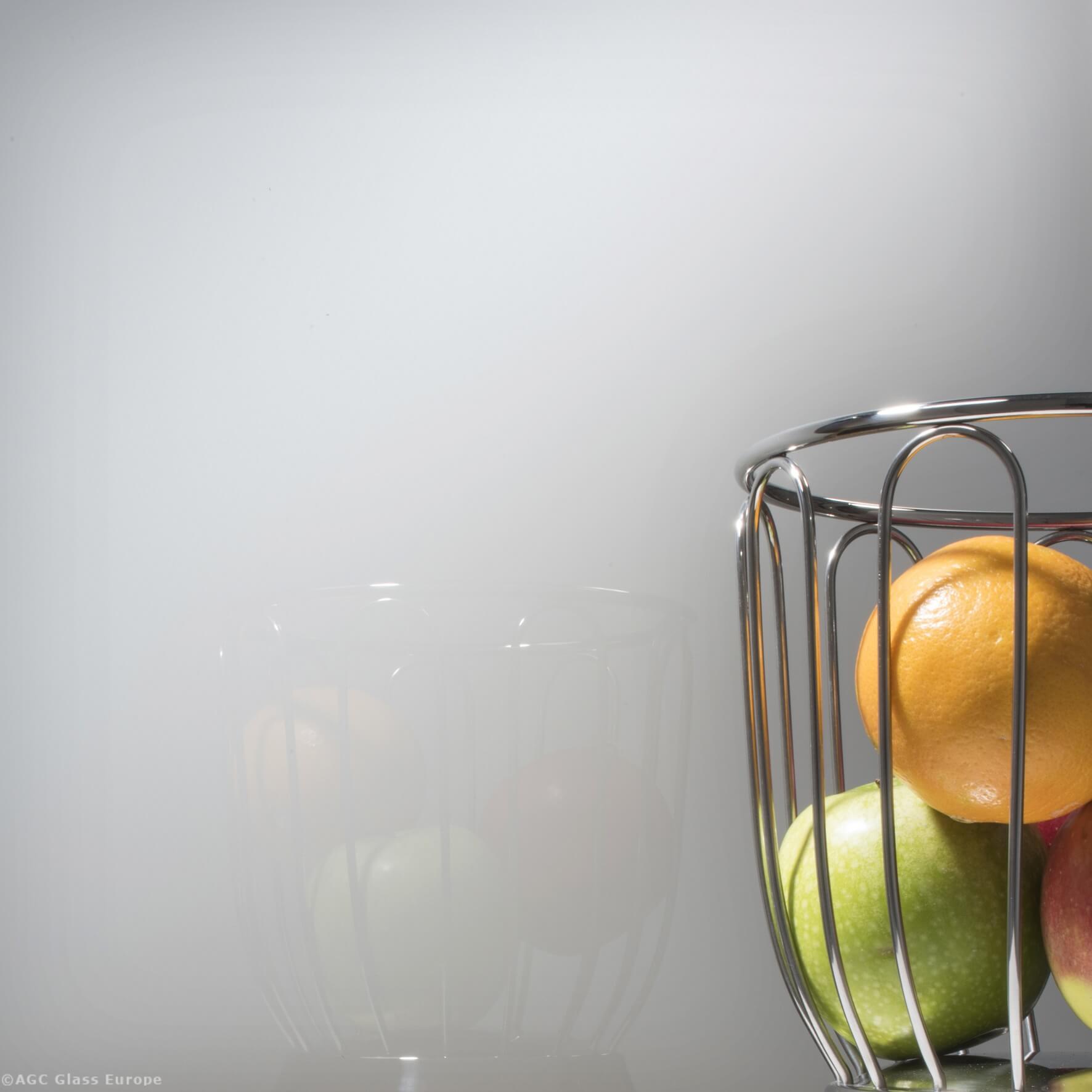 AGC Lacobel® White Pure