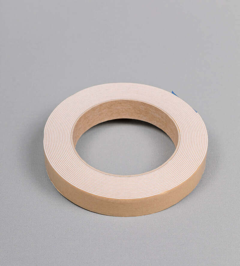 Rolle Spiegelklebeband